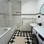 Homey - Cityloft - Zentral Und Stilvoll *